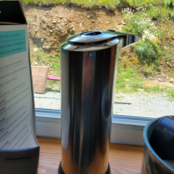 Touchless Soap Dispenser - Picture 6 of 11